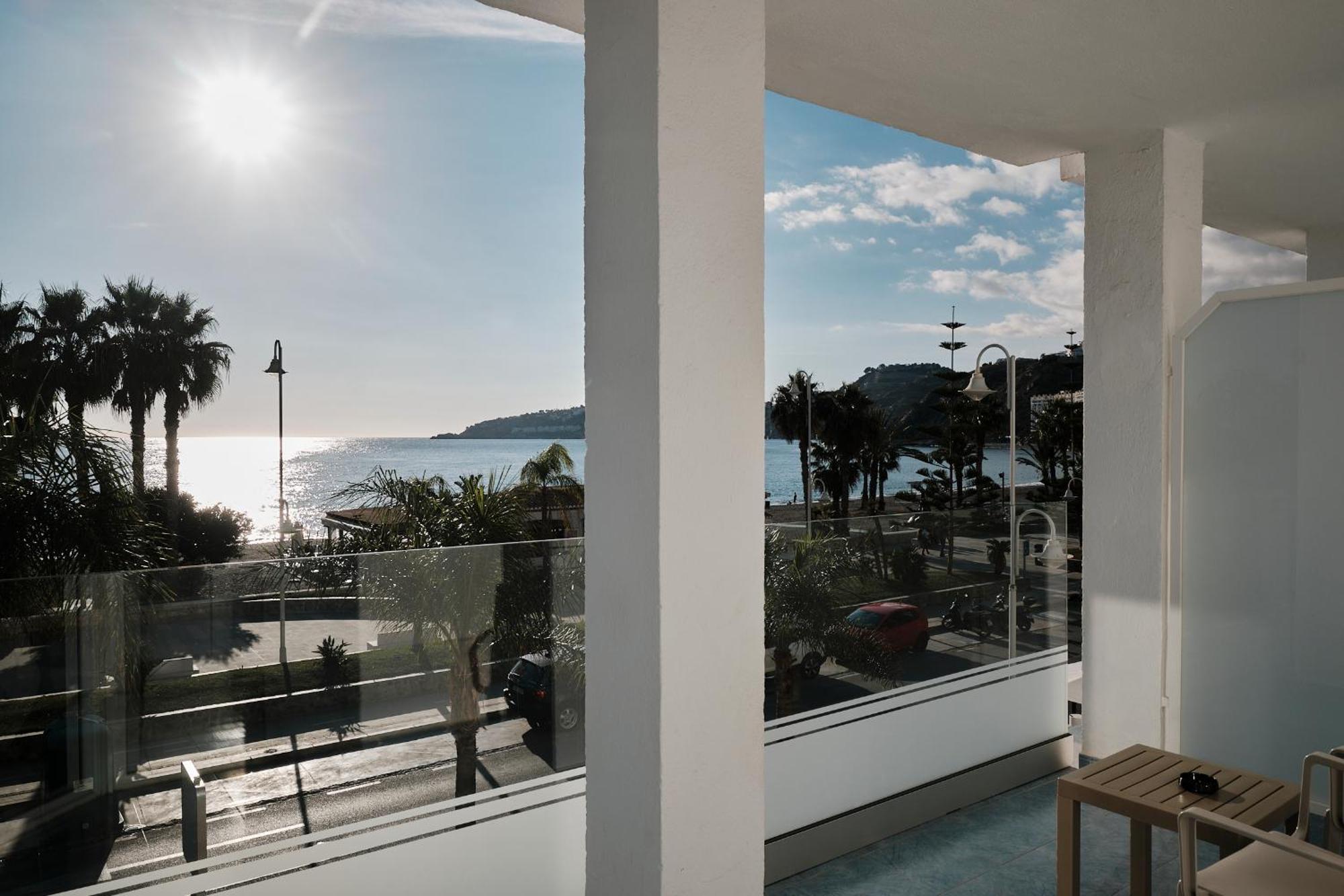 Helios Costa Tropical Hotel 3*